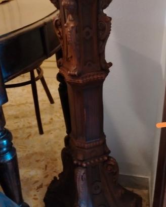 Colonna in legno
