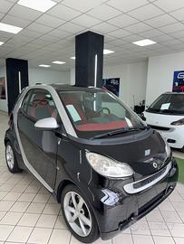 Smart ForTwo 1000 52 kW MHD coupé pure