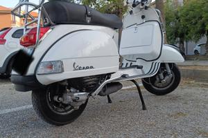 Vespa  125 px