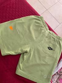  pantaloncini nike