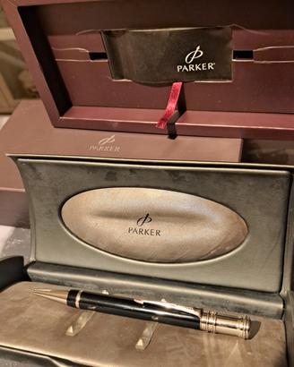 Penna sfera Parker Duofold Platinum e sua scatola