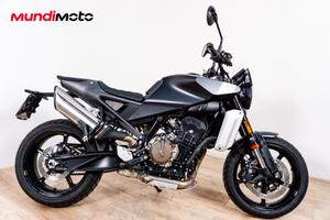 HUSQVARNA SVARTPILEN 801 - 2024