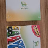 Set carte da gioco,1 conf. da UNO e una di carte
