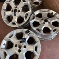 Cerchi in lega per ford Ka