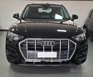 Audi Q5 Sportback 163cv TDI S tronic cerchi20 Retr