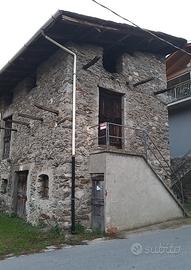 Rustico da ristrutturare