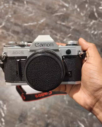 Canon AE-1 + FD 50mm f/1.8 testata, funziona