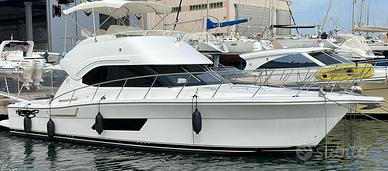 Riviera 43 flybridge