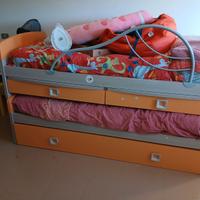 Camrina ponte con libreria