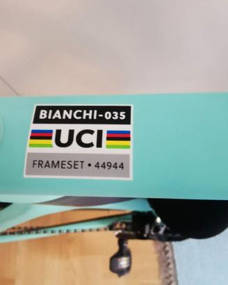 Bianchi Oltre Race 2024