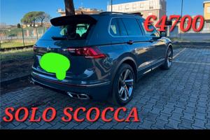 Volkswagen Tiguan incidentata sinistrata mondialca