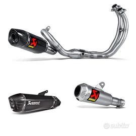 Scarico Akrapovic silenziatore slip on collettori