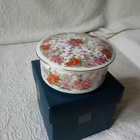 Portagioie contenitore di  porcellana Kutani