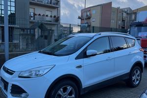 Ford Kuga 2.0 TDCI 120 CV S&S 2WD Titanium