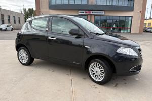 Lancia ypsilon neopatentati 