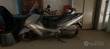 kymco 300