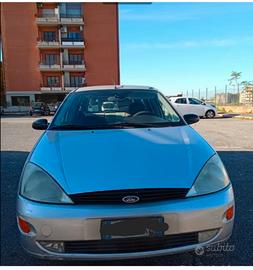 ford focus SW 1.6 benzina/gas 1999 