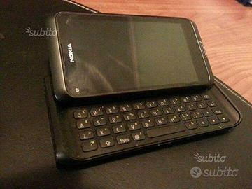 Nokia E7 Communicator