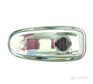 LUCI DI RETROMARCIA LATERALI PER MERCEDES W202 W20