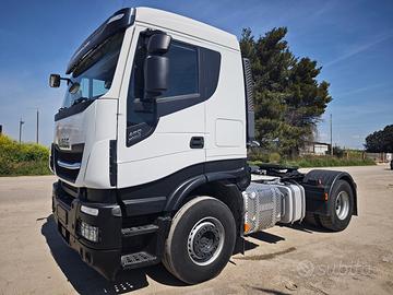 IVECO Stralis 480 X-WAY con impianto idraulico EUR