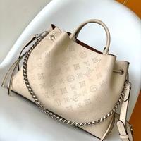 Borsa a mano da donna Louis Vuitton LV Bella Tote