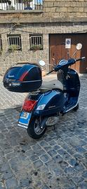 Piaggio Vespa 300 GTS - 2015