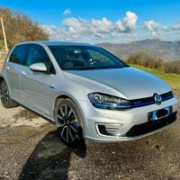 Golf GTE 1.4 TSI DSG 5p. Plug-In-Hybrid