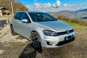 Golf GTE 1.4 TSI DSG 5p. Plug-In-Hybrid