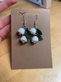 Orecchini all'uncinetto