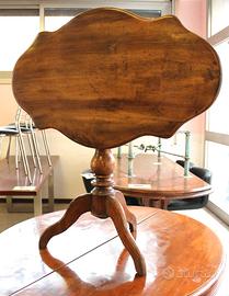 Tavolino a vela in legno