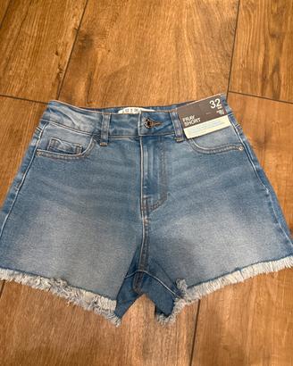 Pantaloni jeans