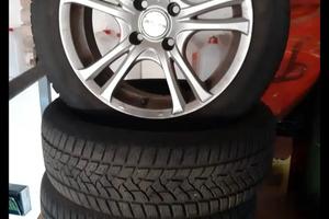 4 Gomme Dunlop Invernali + cerchi in lega