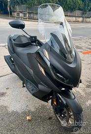 Zontes 350e  2025 incluso passaggio 