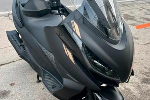 Zontes 350e  2025 incluso passaggio 
