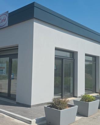 Bar presso distributore di carburante