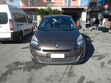 Renault Scenic Scénic 1.5 dCi 110CV Dynamique 10