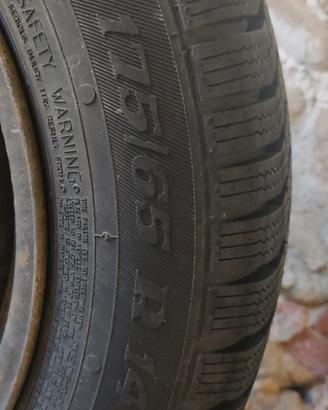 gomme invernali con cerchione