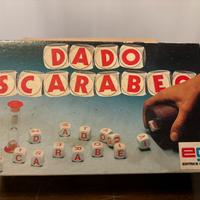 Dado scarabeo.