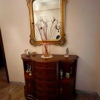 Mobile e specchio da ingresso