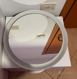 Specchio con luce led