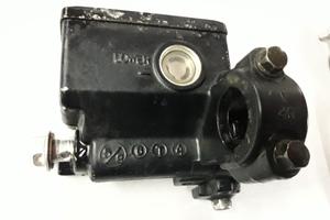 Pompa freno anteriore SUZUKI GSR 600