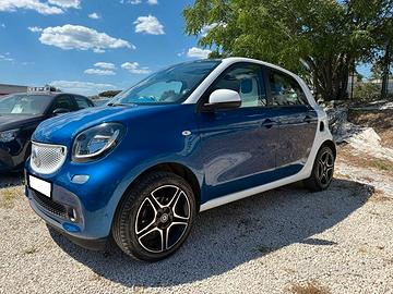 Smart ForFour 70 1.0 Proxy