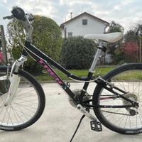 Bicicletta ragazzina 24” marca Trek modello MT220