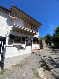 CASA INDIPENDENTE A MONTEFIASCONE