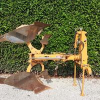 Aratro usato Moro Aratri monovomere MVP 14/A