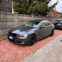 BMW 325ix E92