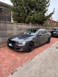 BMW 325ix E92