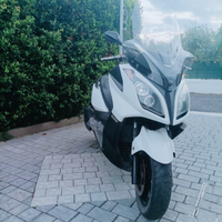 Kymco downtown 300I come nuovo