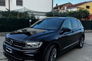 Volkswagen Tiguan 2.0 TDI R-Line Anno 2020