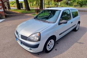 Renault Clio 1.6 16V cat 3 p ADATTA AI NEOPATENTAT